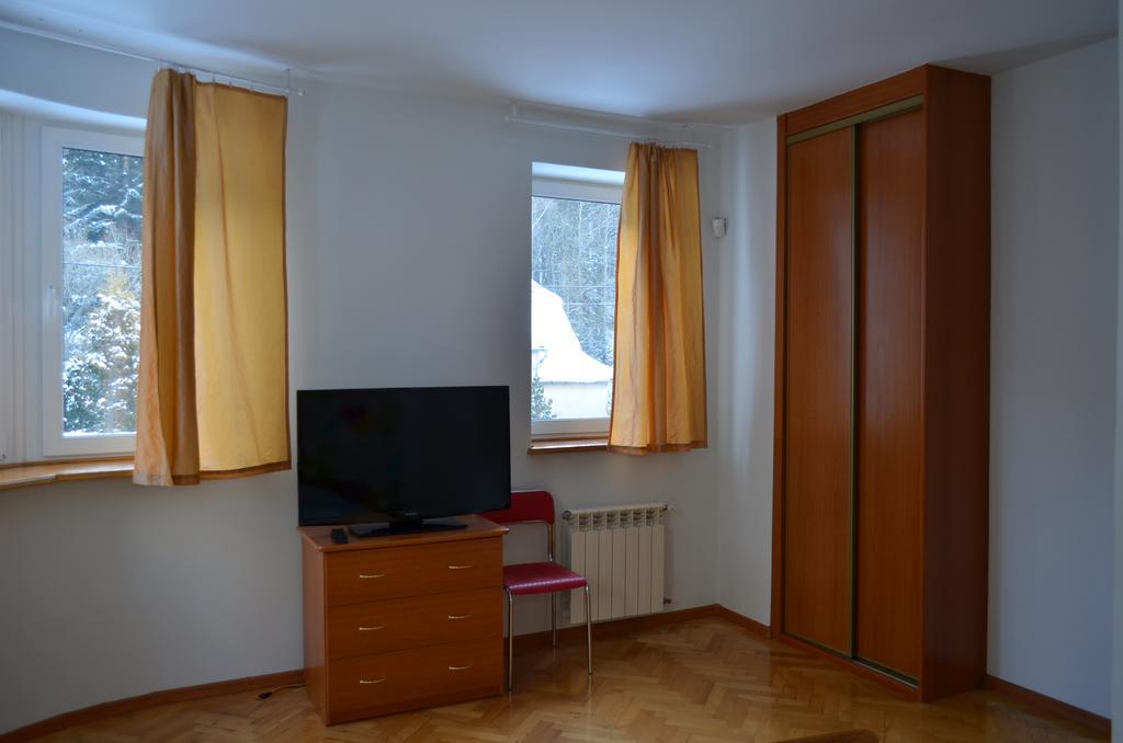 Апартаменты Luzik Krynica Экстерьер фото