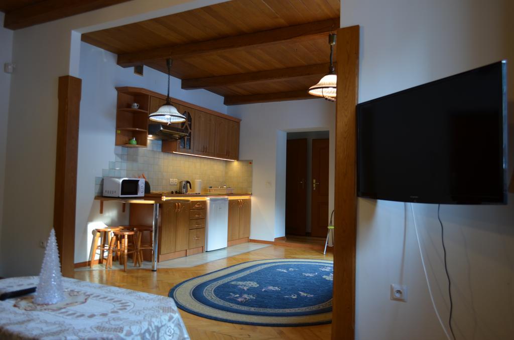 Апартаменты Luzik Krynica Экстерьер фото